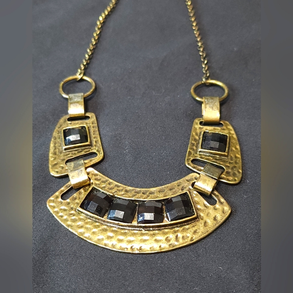Copper Statement Collar Style Necklace. Preloved.